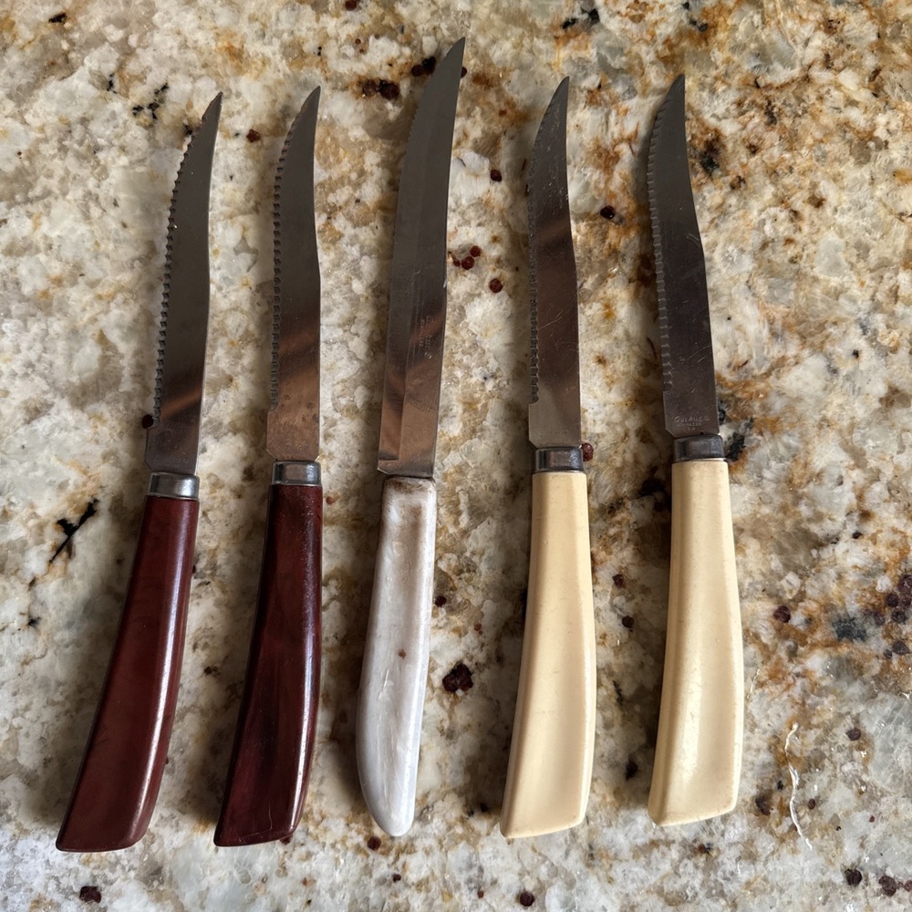 5 VTG MCM Quikut 8" Stainless Steel Serrated Steak Knife ~ 4" Blade. USA Made